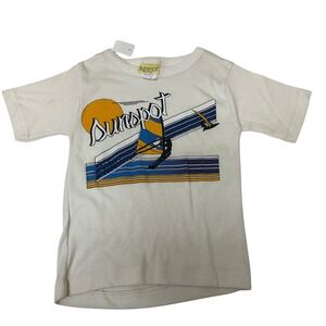 Vintage Sunspot Kids Graphic T Shirt Windsurfing Sunboard Sail Vintage Retro L